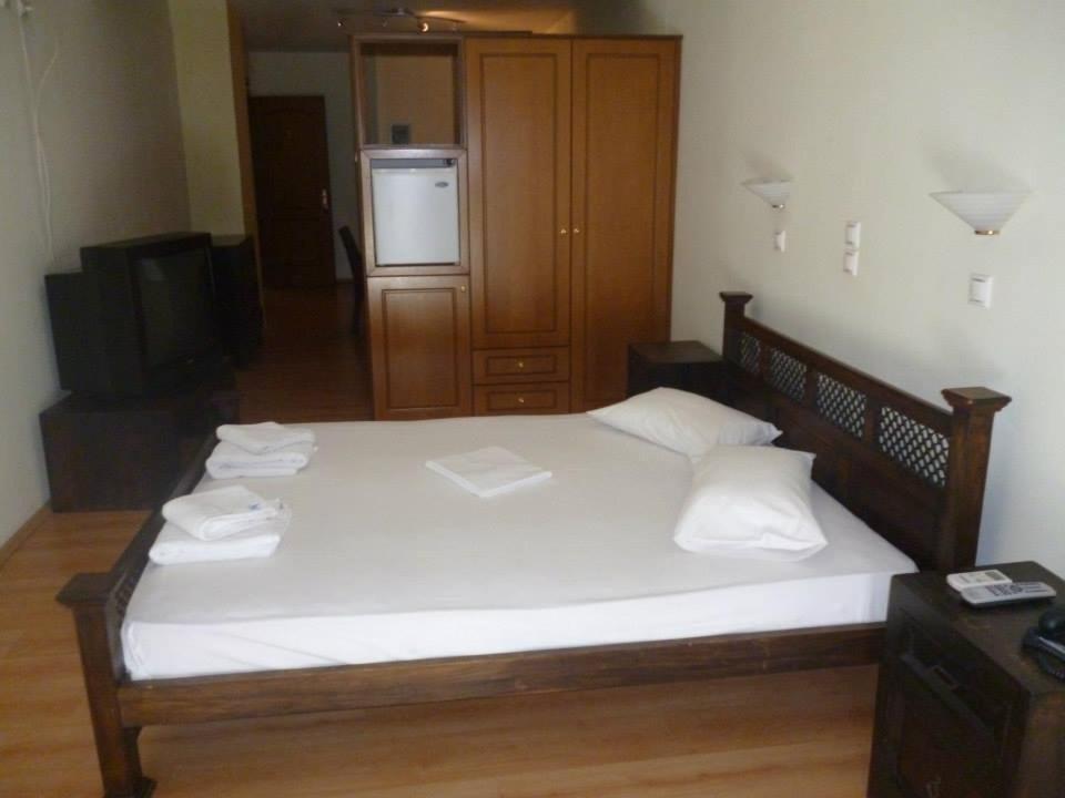 Hotel Korinthos Zimmer foto